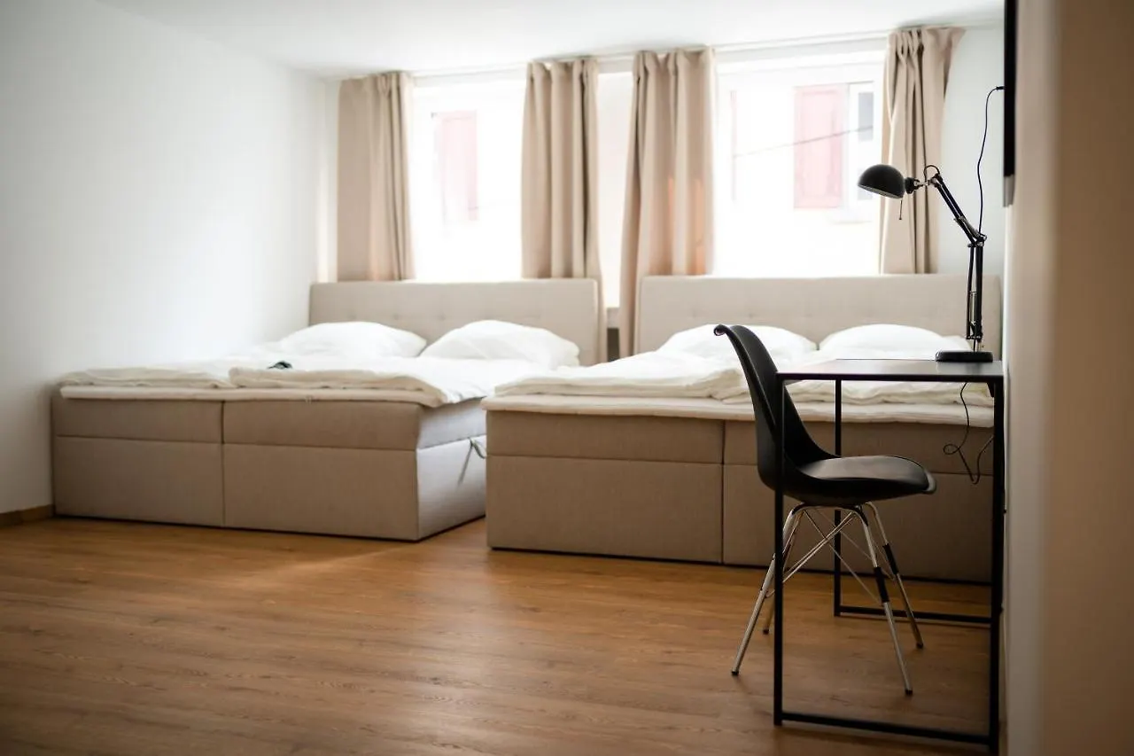 Old Town Apartment 2 Rooms/Baths Dusseldorf